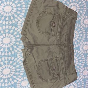 Guess jean shorts size 26 (stretch)
